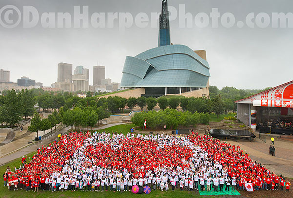 2014 Winnipeg Living Flag