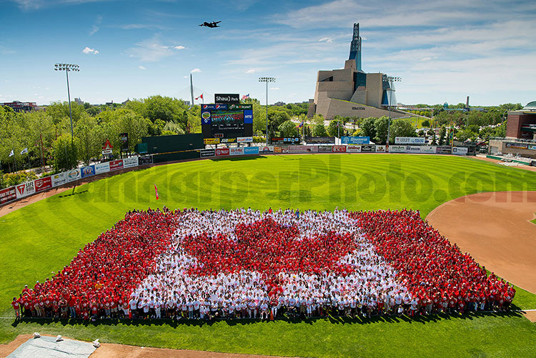 Winnipeg Living Flag 2016