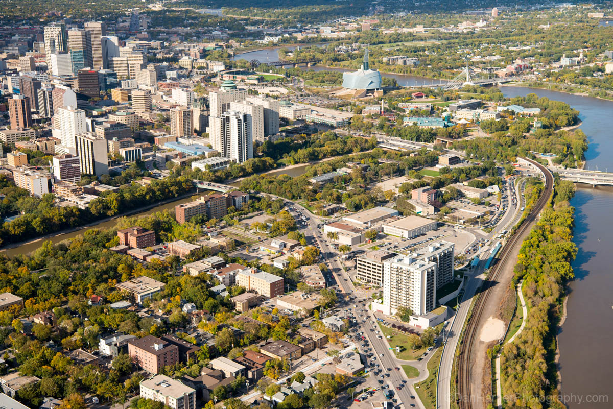 downtown_wpg_stock_8520