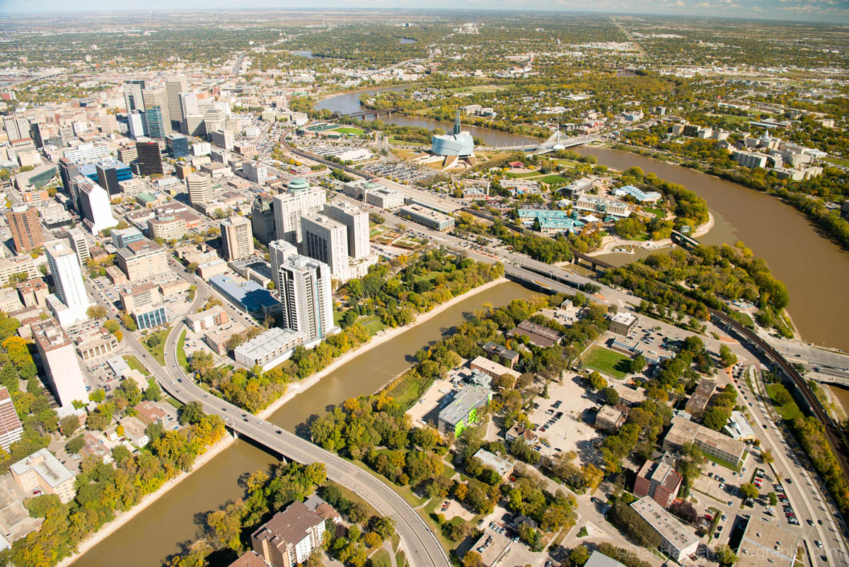 downtown_wpg_stock_9032