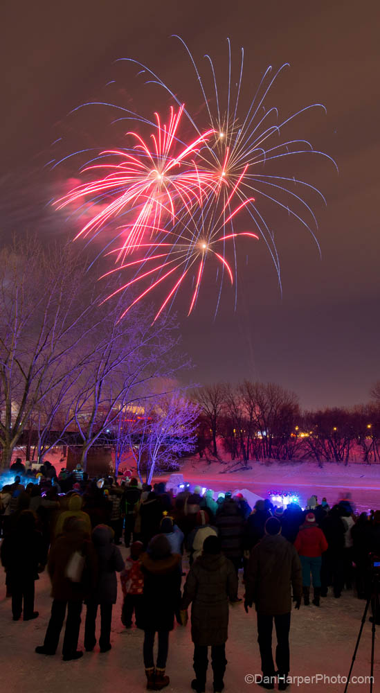 D80_6439-winnipeg_fireworks