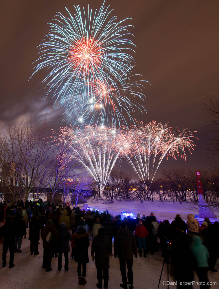 D80_6466-winnipeg_fireworks