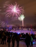 D80_6430-winnipeg_fireworks