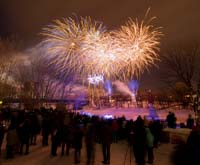 D80_6458-winnipeg_fireworks